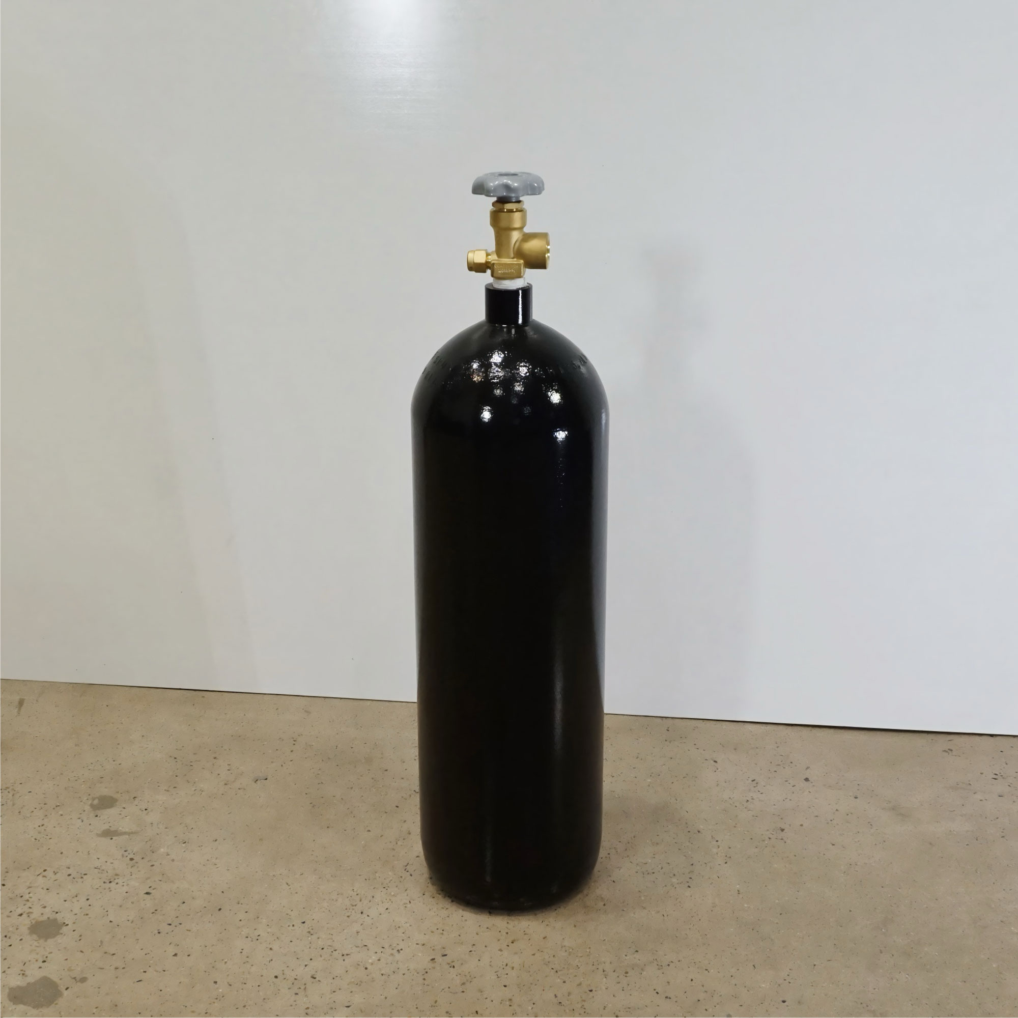 55/60 cu ft Nitrogen Cylinder — Steel