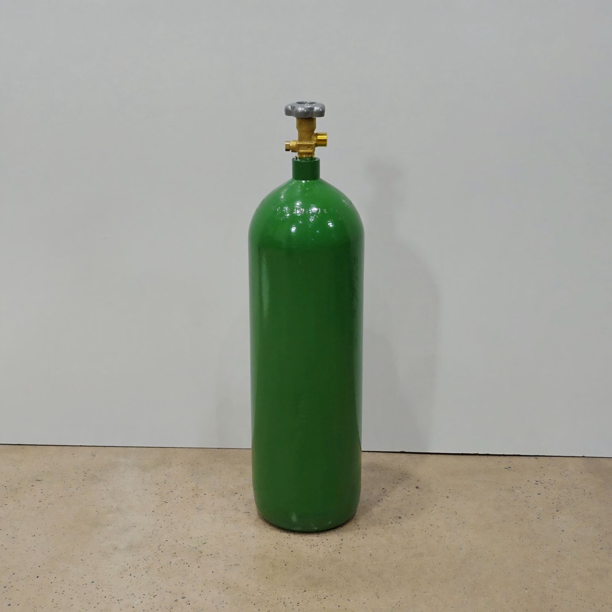 55 cu ft Oxygen Cylinder — Steel